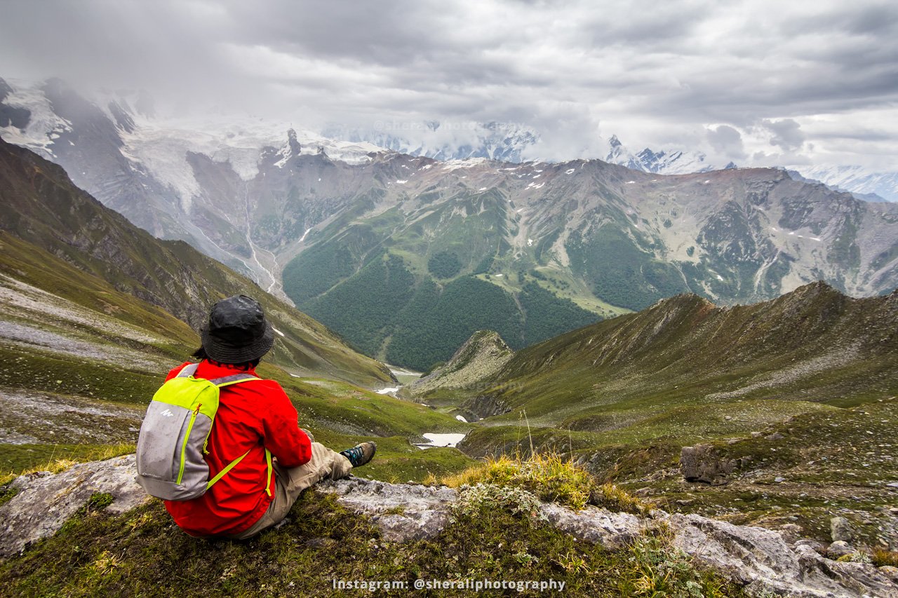 Hiking Towards Rakhan Gali in Khaltaro valley